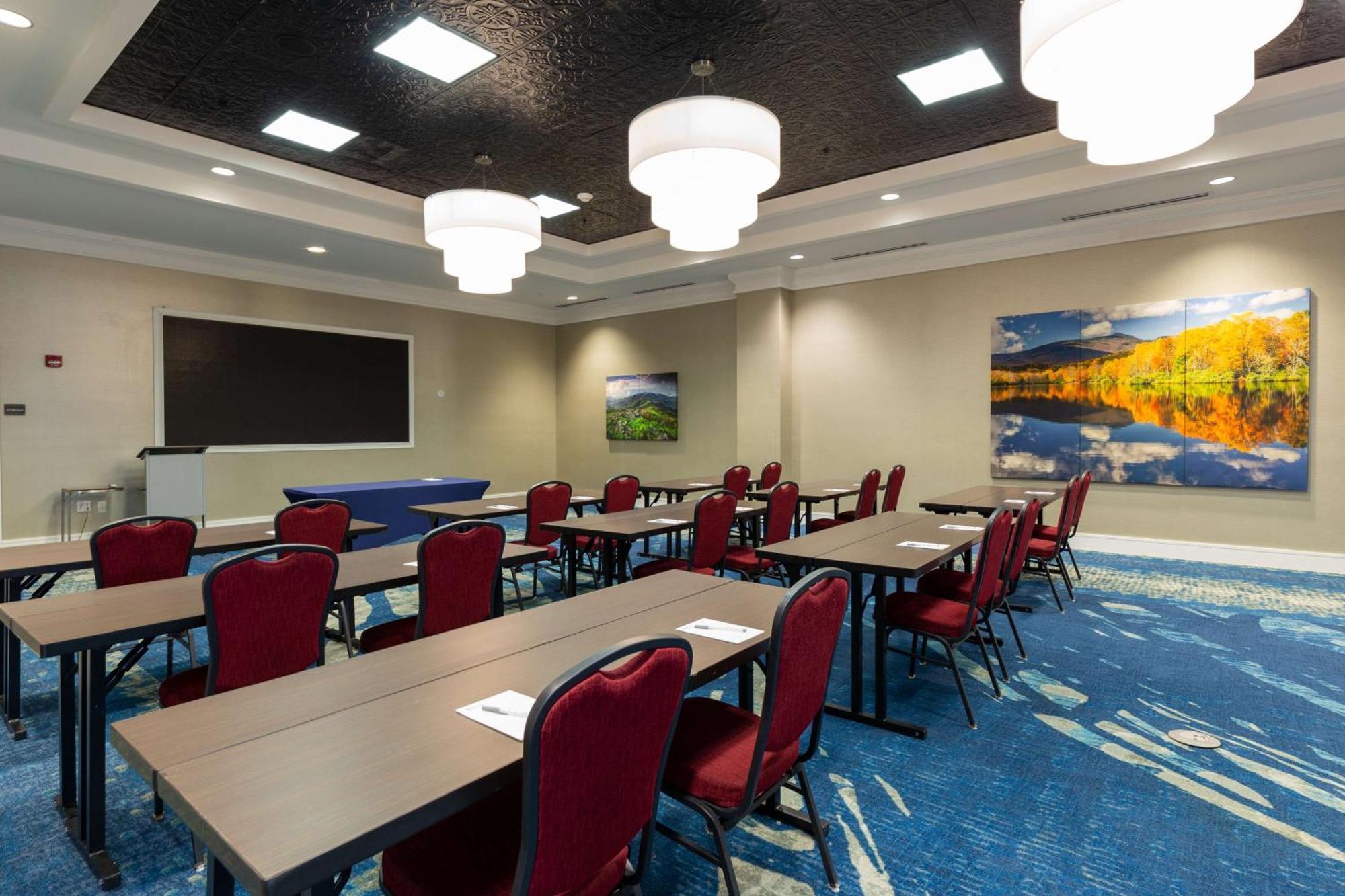 Hilton Garden Inn Asheville Downtown Ngoại thất bức ảnh